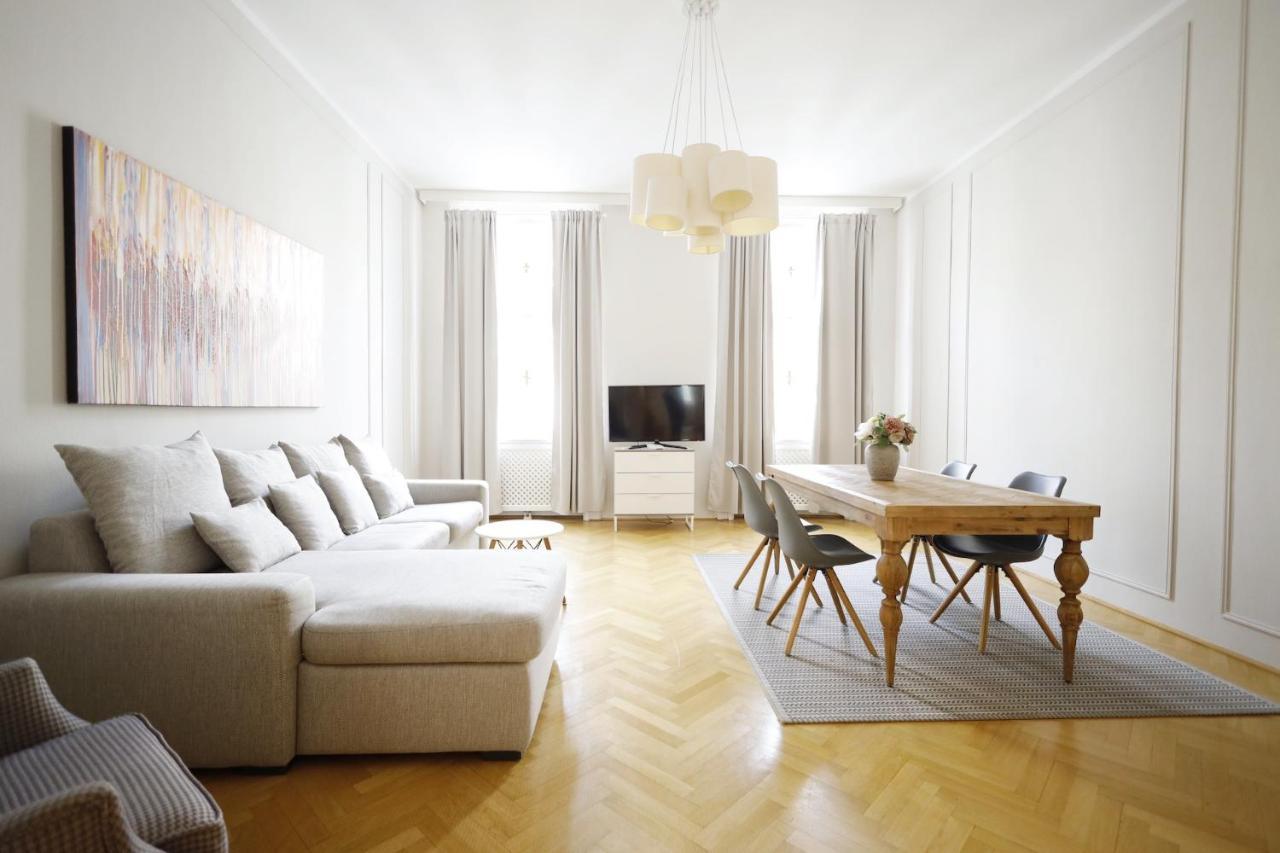 Heymi Apartments Karlsplatz Вена Экстерьер фото